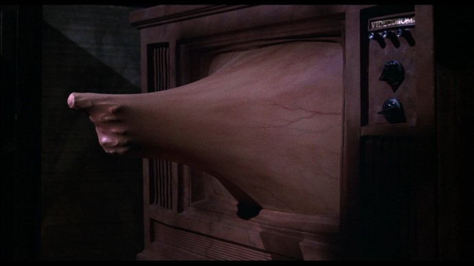 Боди-хоррор: 10 фильмов, которые помогут понять жанр Боди-хоррор: 10 фильмов, которые помогут понять жанр