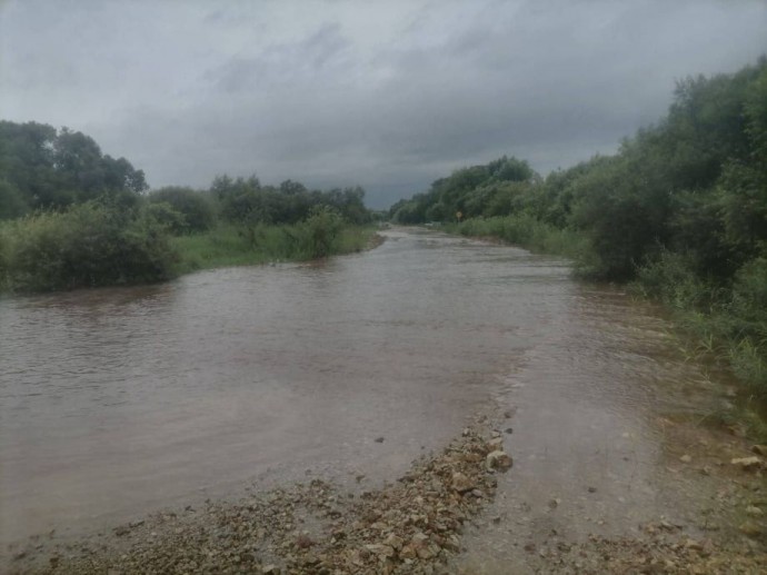 Вода не уходит: в Приморье сёла оказались отрезаны от внешнего мира