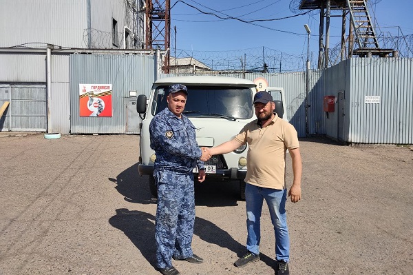 В Улан-Удэ сидельцы отремонтировали «заповедный» автомобиль
