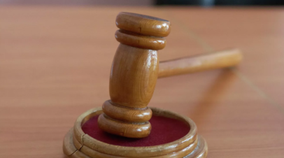 Тюменскую учительницу оштрафовали за избиение школьника