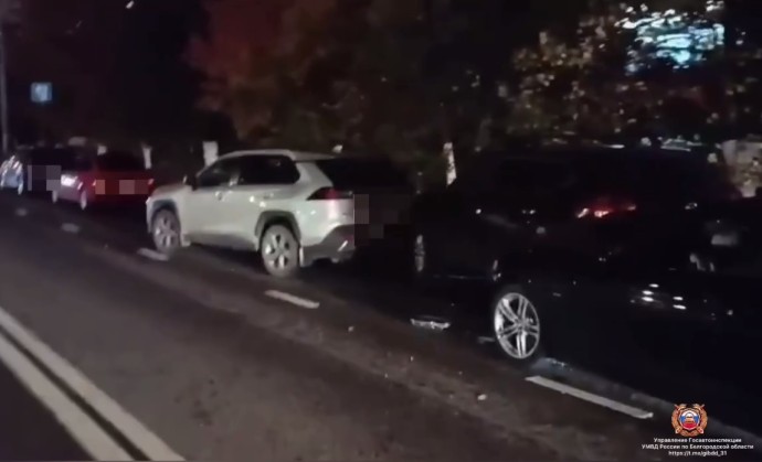 В Белгороде в ДТП с несколькими авто пострадала девочка-подросток В Белгороде в ДТП с несколькими авто пострадала девочка-подросток