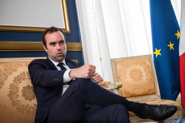 «Французик из Бордо»: Лекорню пообещал наладить выпуск БПЛА на Украине