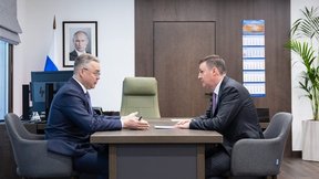 Дмитрий Патрушев и Владимир Владимиров обсудили ход весенних полевых работ в Ставропольском крае