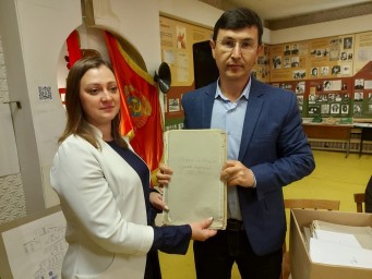 Архивисты из Башкирии отреставрировали книги для курганских башкир