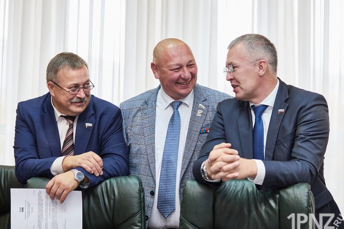 Отопление, новая дорога и дорожная безопасность: что обсуждали на 14-й сессии Пензенской гордумы?