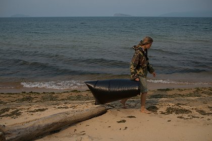 Ямальские экологи очистили два острова и сотни миль берега Ямальские экологи очистили два острова и сотни миль берега