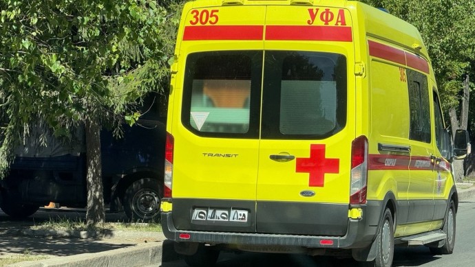 В Уфе семейная пара получила сильное отравление в собственном автомобиле