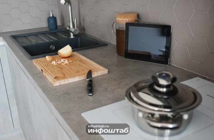 В санатории под Астраханью волгоградец зарезал соседа В санатории под Астраханью волгоградец зарезал соседа