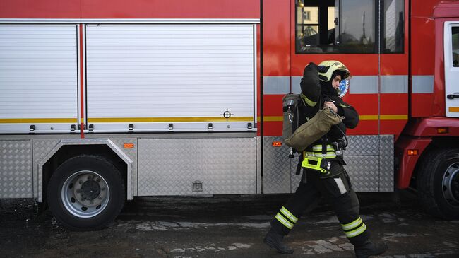 В промзоне Луганска после атаки БПЛА ВСУ произошел пожар