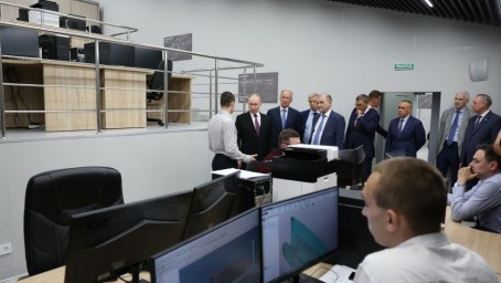 Александр Беглов: «Легендарная «Корабелка» при содействии города наращивает подготовку кадрового резерва для отечественного флота и судостроения»