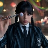 Какие сериалы смотреть в августе 2025? Американская готика, шотландские попаданцы, русские чудеса