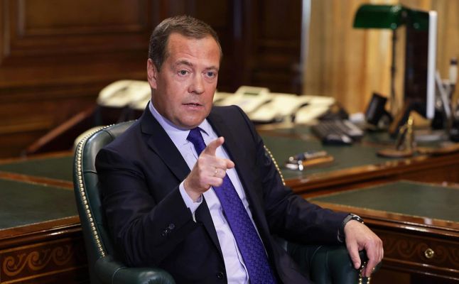 Медведев: Будущее Украины «очень проблематичное», в переговорах — все еще впереди