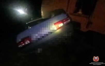 В Волоконовском районе водитель легковушки погиб при столкновении с электровозом