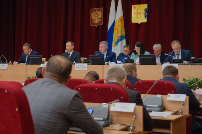 Спикер Заксобрания Кировской области Роман Береснев: Единогласно приняли еще один закон в пользу многодетных семей