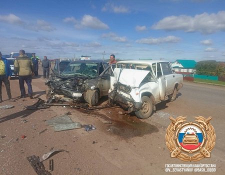 В Башкирии в жутком ДТП погибли два человека