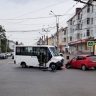 В центре Саранска автобус "Газель Некст" не пропустил "Форд Фокус"