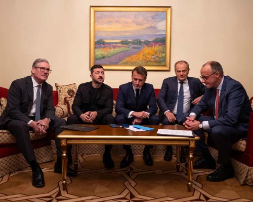 Зеленский затягивает конфликт из-за страха расплаты — Фази