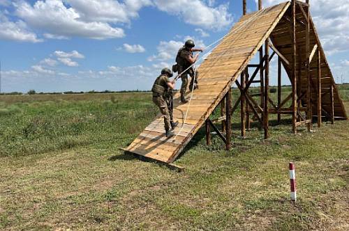 Амурчане оборудовали тренировочные городки для штурмовиков в зоне СВО