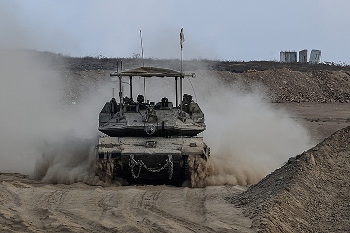 СМИ узнали, что израильская армия пока остается в секторе Газа СМИ узнали, что израильская армия пока остается в секторе Газа