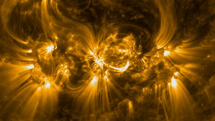 14 сентября на Землю могут обрушиться магнитные бури, виной всему дыра на Солнце