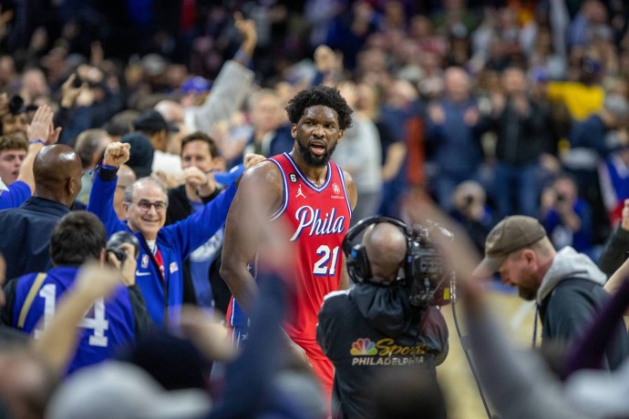 39 очков Эмбиида принесли «Филадельфии» победу над «Индианой»