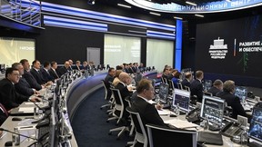 Михаил Мишустин провёл стратегическую сессию о развитии агропромышленного сектора и обеспечении продовольственной безопасности Михаил Мишустин провёл стратегическую сессию о развитии агропромышленного сектора и обеспечении продовольственной безопасности