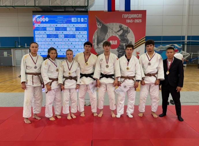 Дзюдоисты сборной Якутии выиграли шесть путёвок на чемпионат России