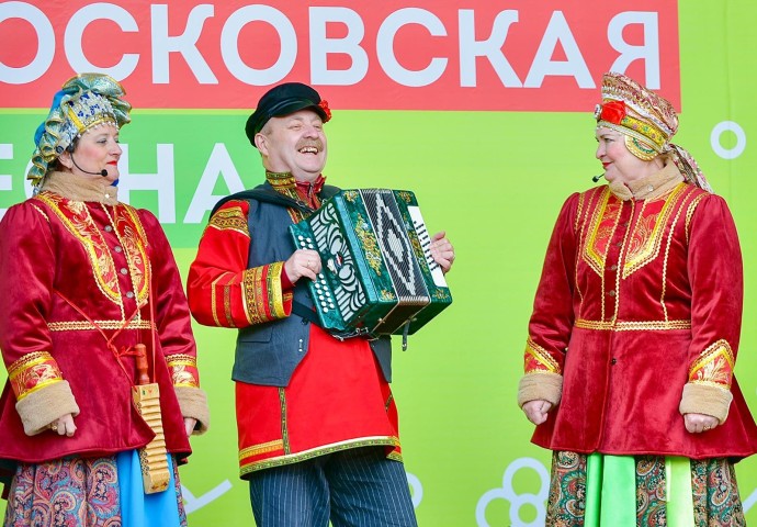 От хоровода до эпоса: как единство народов России представлено на фестивале «Московская весна» От хоровода до эпоса: как единство народов России представлено на фестивале «Московская весна»