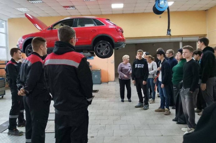 В Серпухове прошел день открытых дверей в Губернском колледже В Серпухове прошел день открытых дверей в Губернском колледже