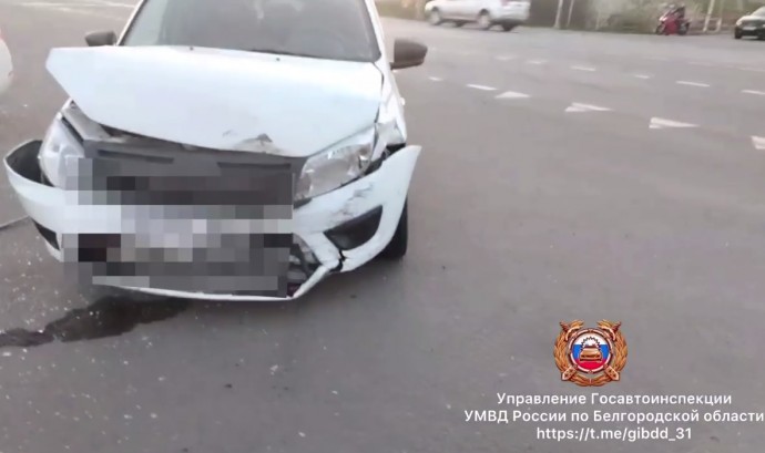 В Белгородской области в ДТП пострадали две маленькие девочки