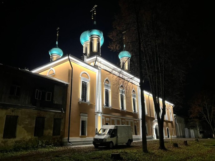 Еще пять зданий в Ярославской области украсила архитектурная подсветка Еще пять зданий в Ярославской области украсила архитектурная подсветка