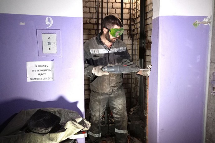 В Костромской области в 2025 году благодаря целевой субсидии обновят 27 лифтов в жилых домах