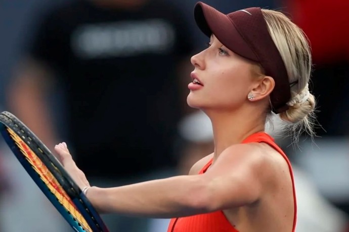 Фетисов оценил решение Потаповой выступать за Австрию: "Захотела более лёгкой жизни" Фетисов оценил решение Потаповой выступать за Австрию: "Захотела более лёгкой жизни"