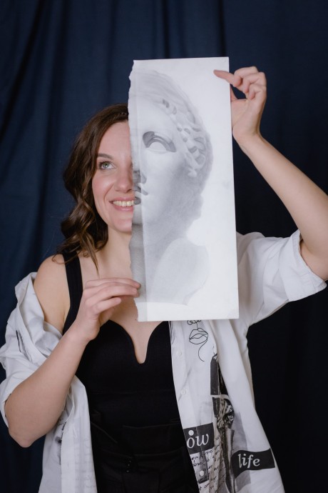 Сломался ли социальный лифт? Александра Асейкина — о том, почему мы инвестируем в гаджеты, а не в знания