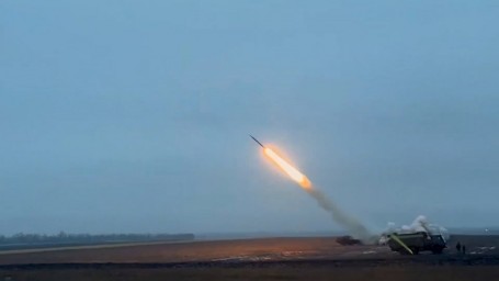 Минобороны: Российские силы ПВО за ночь уничтожили 121 украинский дрон