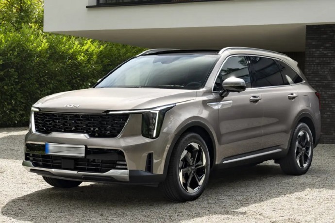 Kia Sorento 2025 года поступили в продажу в России