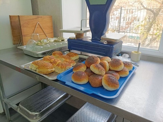 «Главное — у детей есть выбор»: в школе №2 прошла традиционная проверка качества питания