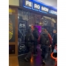 Сеть кальянных закрыли в Петербурге и изъяли табак и алкоголь