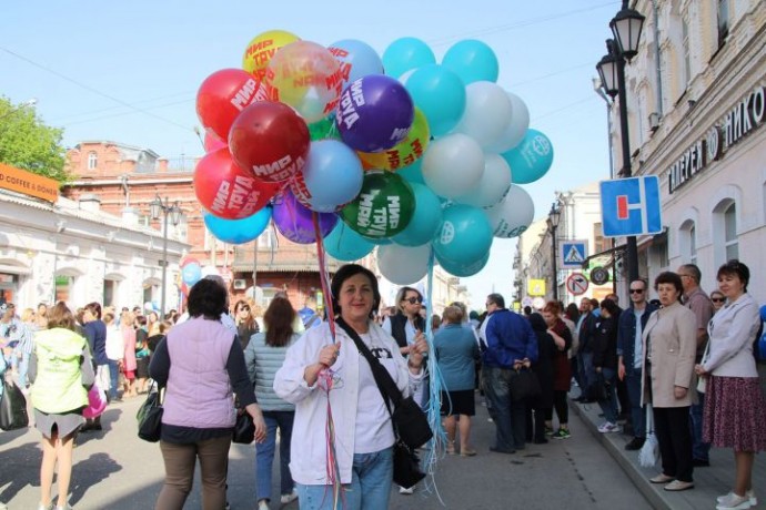 Отдыхать на Первомай начнем в апреле. Названы даты выходных дней 