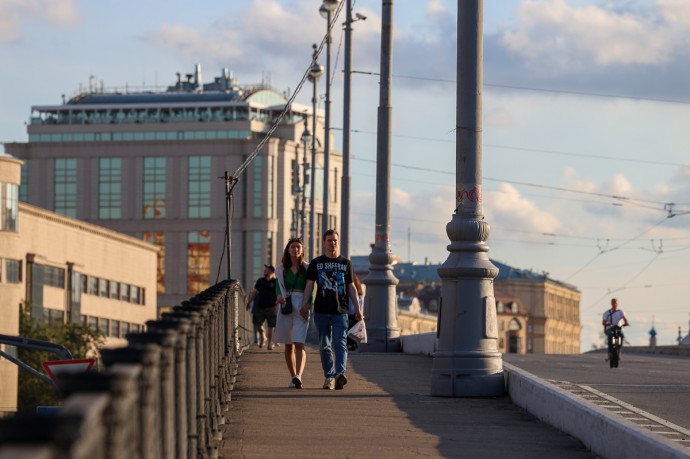 В Москве установлен рекорд тепла для 22 сентября за всю историю метеонаблюдений В Москве установлен рекорд тепла для 22 сентября за всю историю метеонаблюдений
