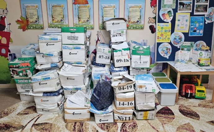 "Альбомы для рисования и раскраски": воспитанники южно-сахалинского детсада сдали 1238 кг макулатуры "Альбомы для рисования и раскраски": воспитанники южно-сахалинского детсада сдали 1238 кг макулатуры