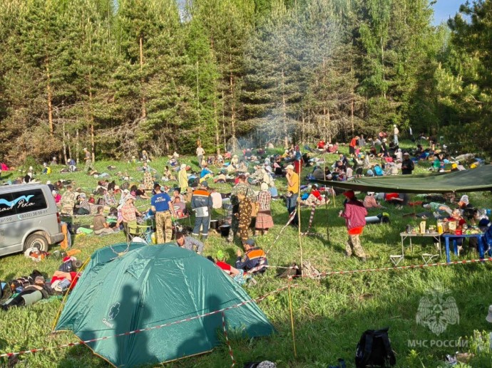 338 паломников укусили клещи