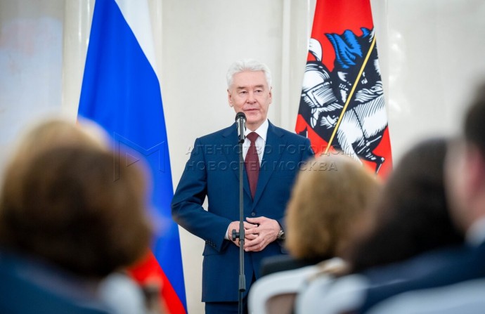 Собянин поздравил москвичей с Днем весны и труда