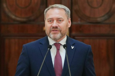 Александр Бельский: Электросамокаты должны уйти с тротуаров на проезжую часть