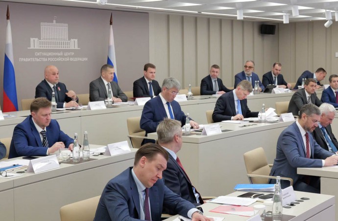 Юрий Трутнев провёл совещание по развитию электроэнергетического комплекса ДФО