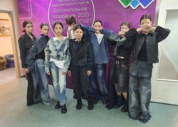 Амурский школьник представит коллекцию джинсовой одежды на фестивале в Москве