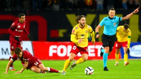 «Арсенал» в серии пенальти выбил «Рубин» из Кубка