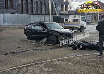Соцсети: в Благовещенске сбили мотоциклиста