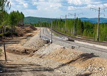 В Амурской области на БАМе расширили перегон с самым большим из новых мостов