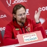 Жена Карпина назвала бредом слухи о нем и Дзюбе